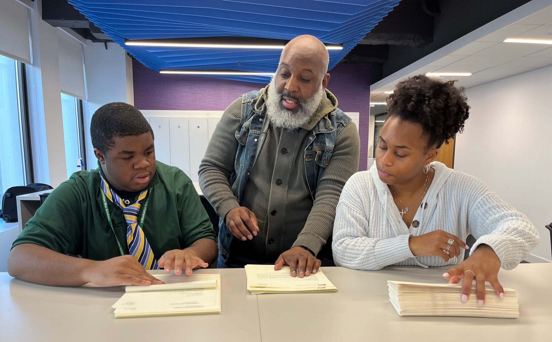 Manhattan Star Academy Interns Help YAI Advancement Department