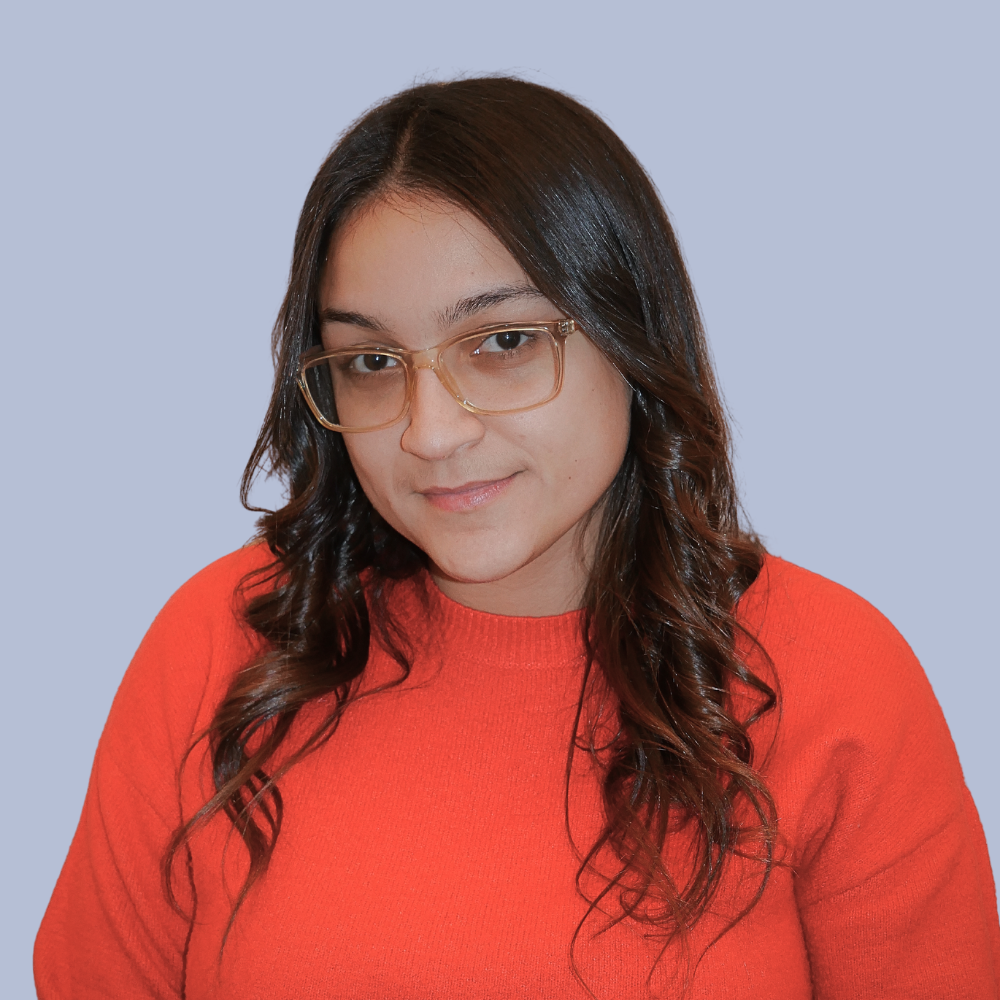 Headshot of Elsa Torrens