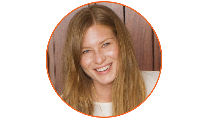 Headshot of Tracy Kernan in a circular frame